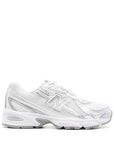 New Balance 740 sneakers