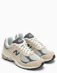 New Balance Low M2002R Sandstone sneakers