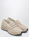 New Balance Beige 1906L loafer sneaker