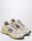 New Balance 2010 sneaker in Linen/Desert Clay