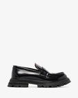 Alexander McQueen Flat shoes Black