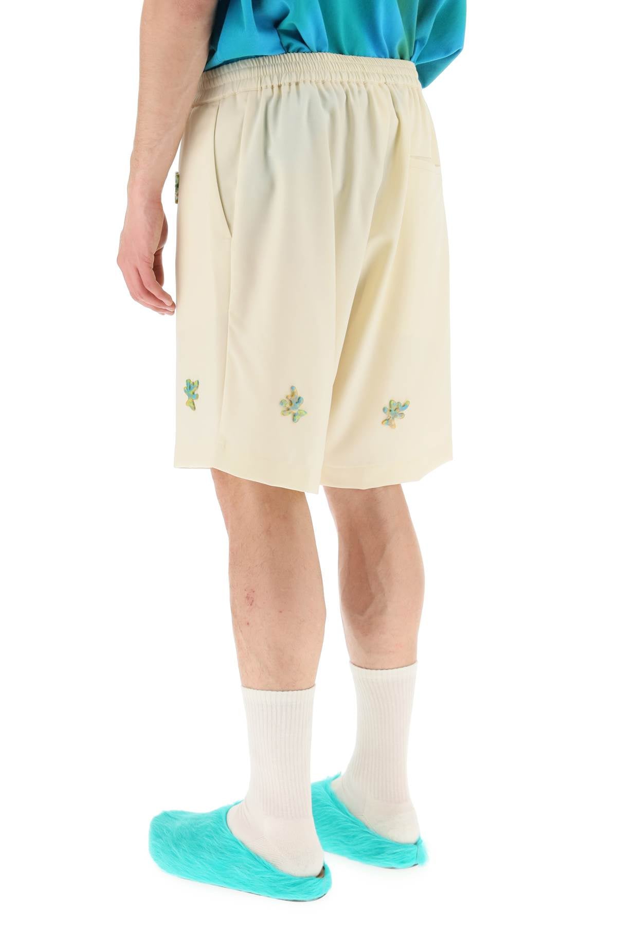 Bonsai Applique Wool Shorts   White