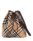 Burberry ered bucket bag