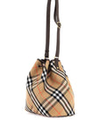 Burberry ered bucket bag