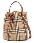 Burberry ered bucket bag