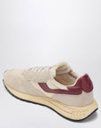 AUTRY Sneakers Reelwind Low ecrù/bordeaux